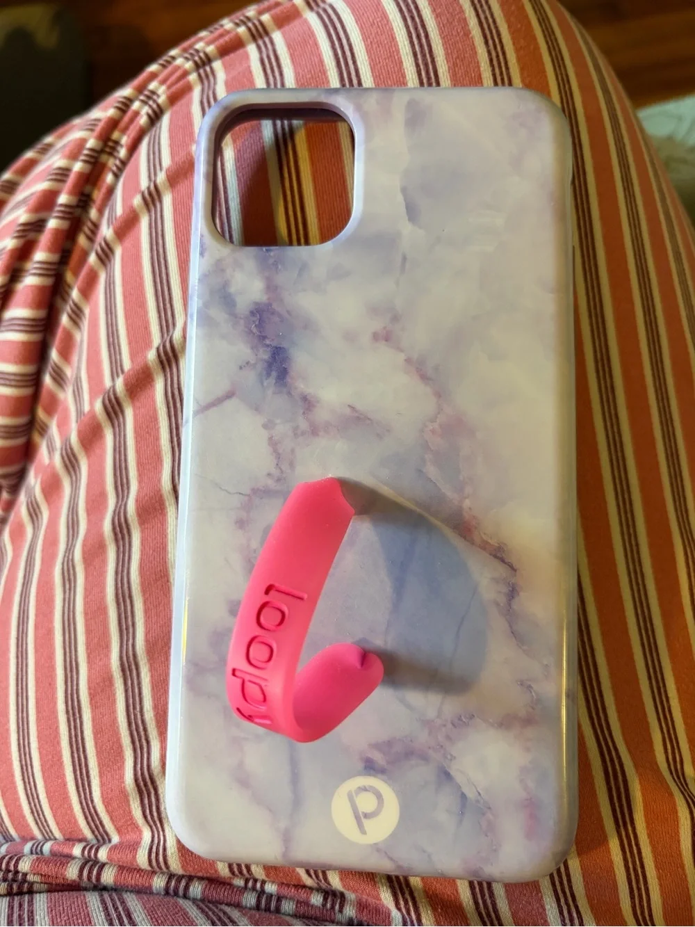 Loopy iPhone 15 pro purple marble phone case, hot pink loop
